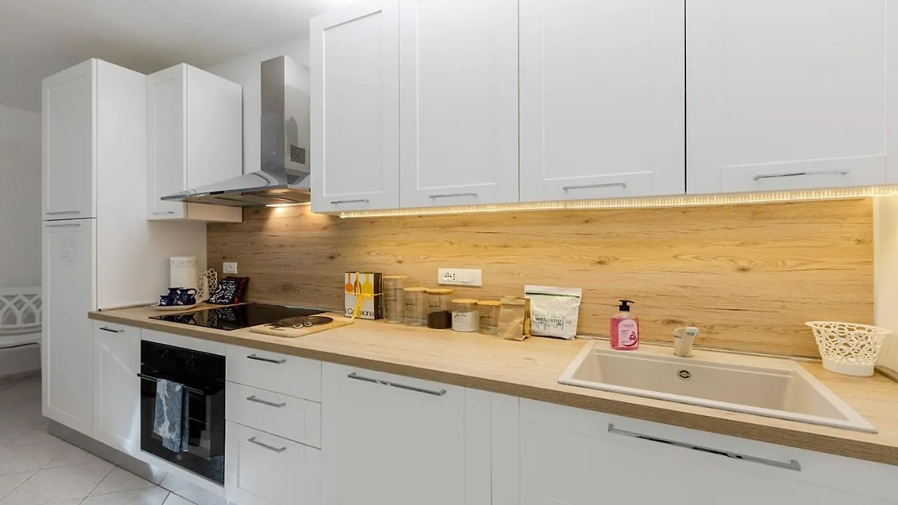 Appartamento La Casa Di Nonno Roberto By Rentbeat Livorno