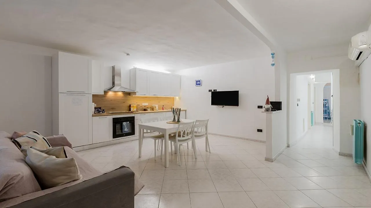 Apartamento La Casa Di Nonno Roberto By Rentbeat Livorno