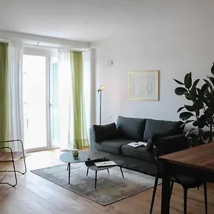  Appartamento Waterfront Balcony I Grani 1 Style